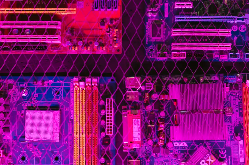 广东龙塑全降解塑料袋与普通PE袋性能对比分析