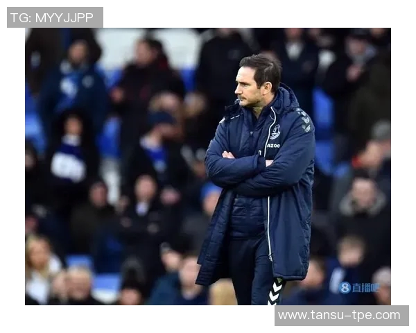 切尔西主帅弗兰克-兰帕德被质疑战术布局，球队面临考验